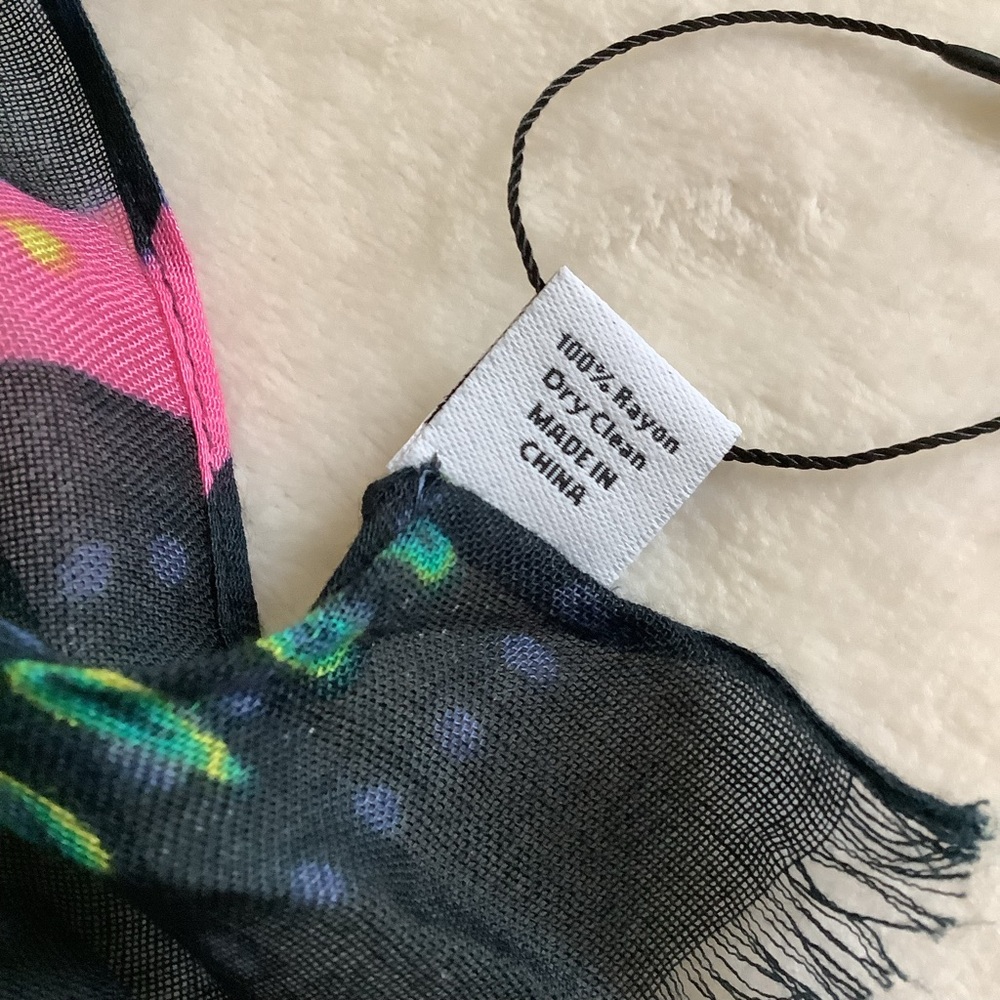 NWOT Vera Bradley Paisley Scarf - Picture 4 of 12